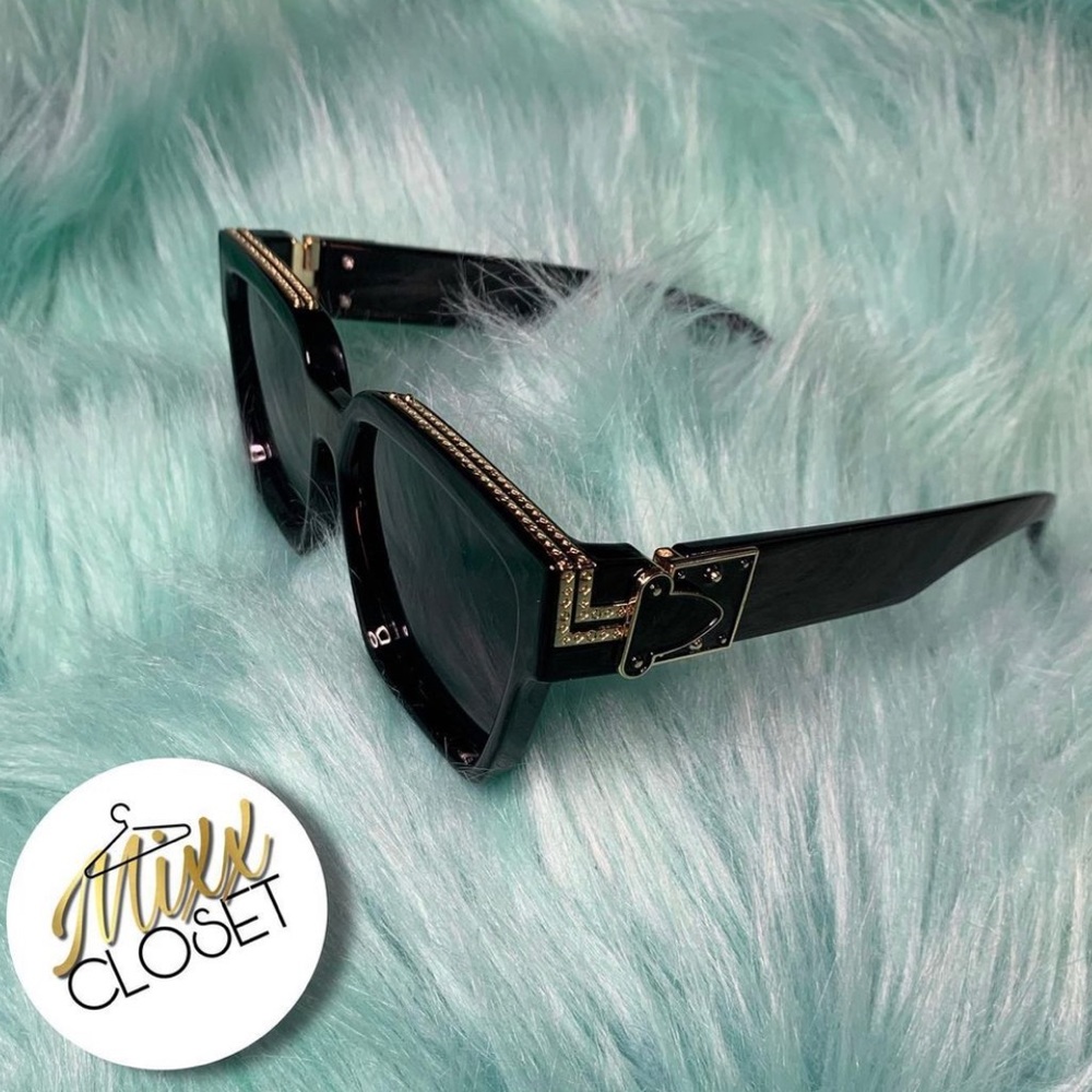 Black on Black Mens / Unisex Sunglasses